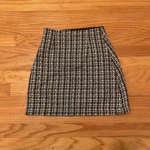 Aritizia Babaton mini skirt